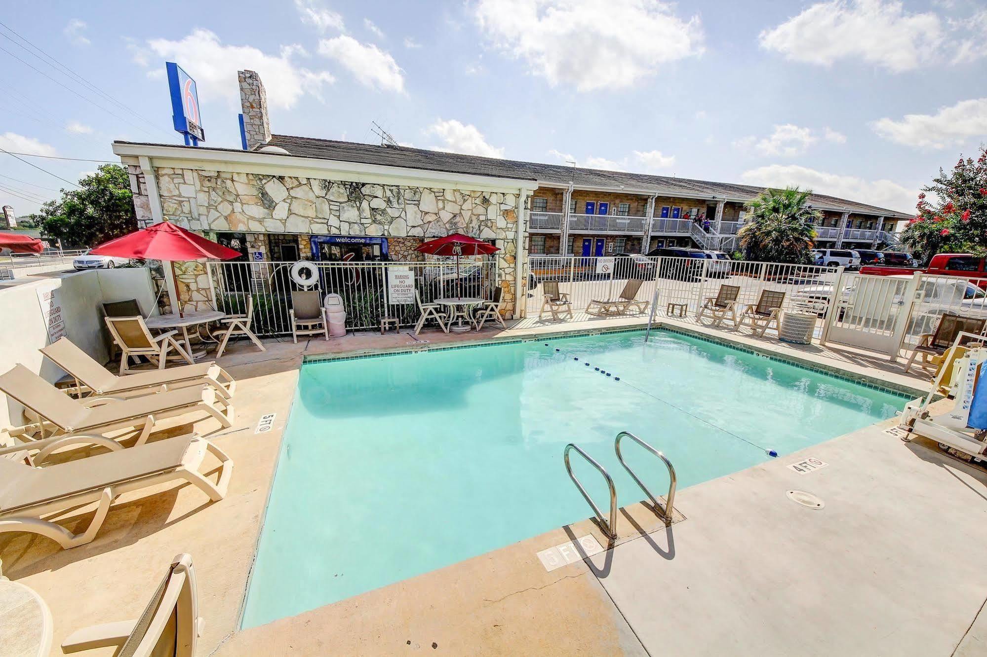 Motel 6-San Antonio, Tx - Northwest Medical Center Exterior photo
