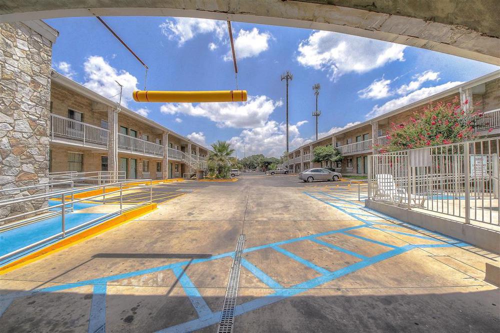 Motel 6-San Antonio, Tx - Northwest Medical Center Exterior photo